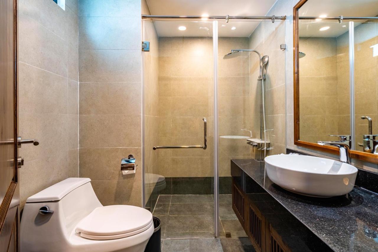 Sea Breeze Condotel Danang Exterior photo