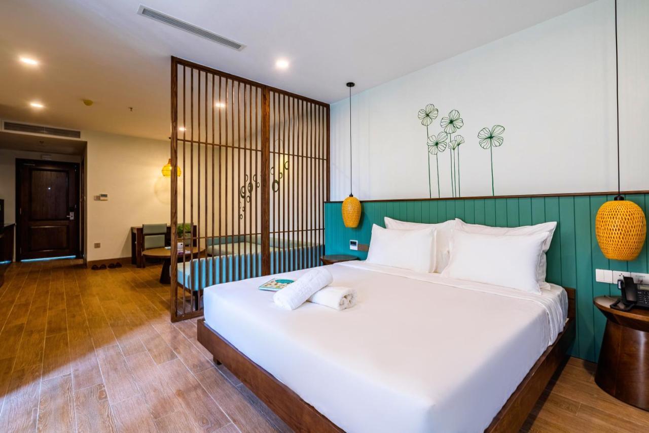 Sea Breeze Condotel Danang Exterior photo