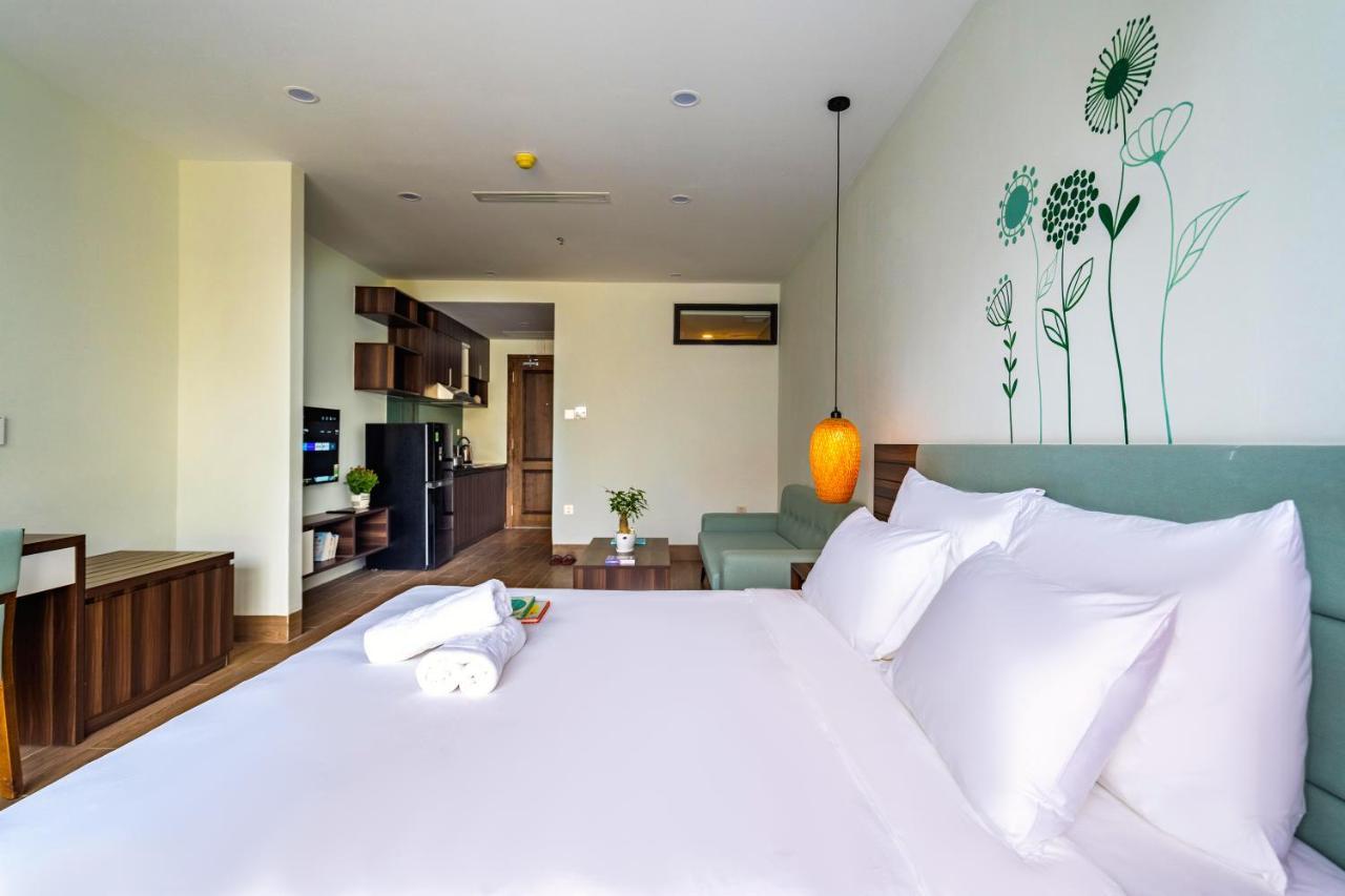 Sea Breeze Condotel Danang Exterior photo
